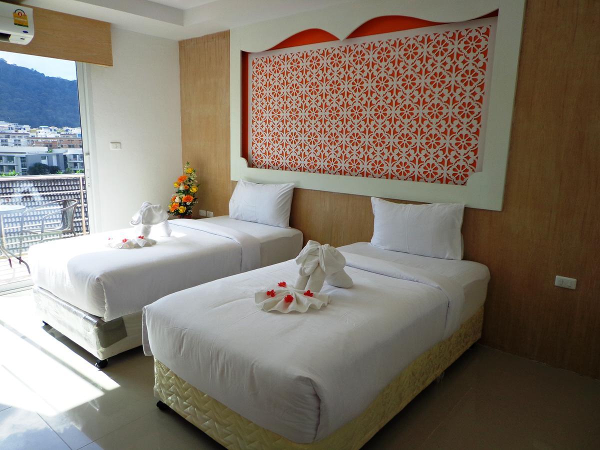 Red Sapphire Hotel Patong Екстериор снимка